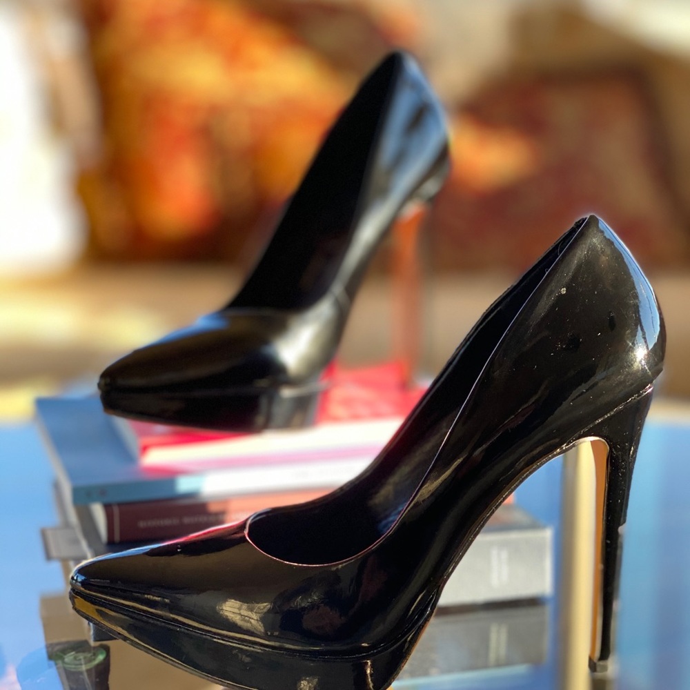 Jessica Simpson patent leather high heels -Sexy!!!